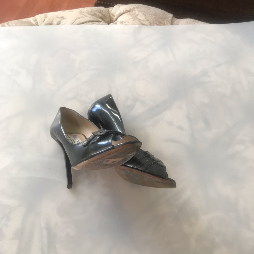 Shoes - Picture 7 of 8